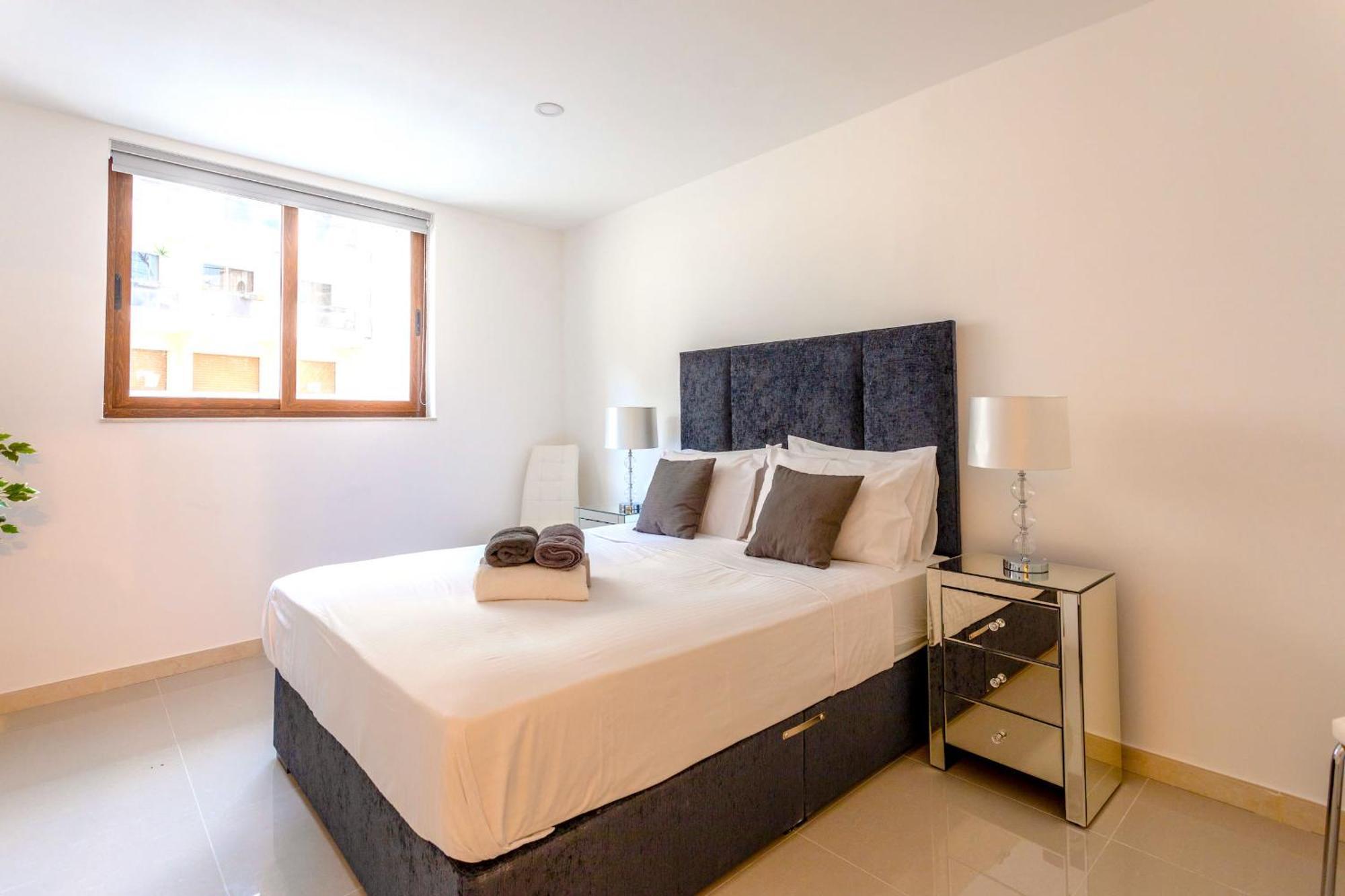 Saint Julian'S - Seafront Cityapartmentstay 외부 사진